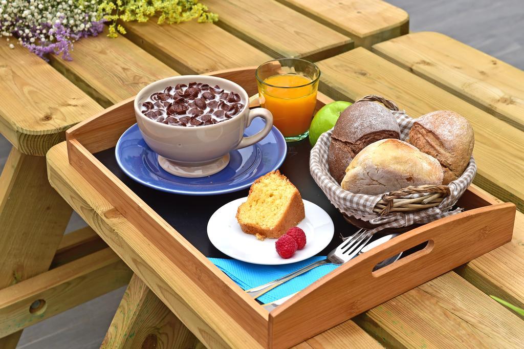 Mercearia D'Alegria Boutique B&B Peniche Eksteriør billede
